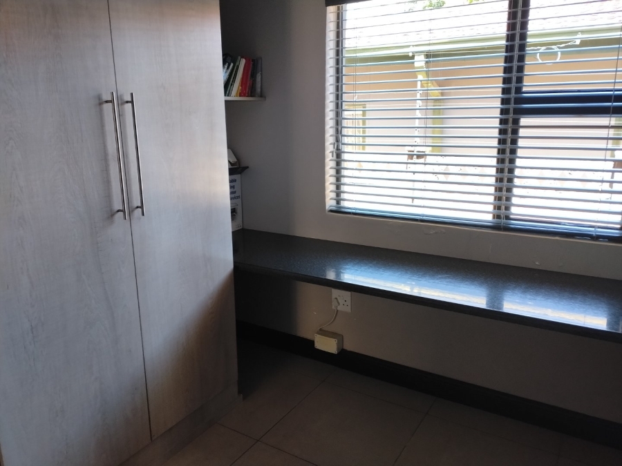 3 Bedroom Property for Sale in Universitas Ridge Free State